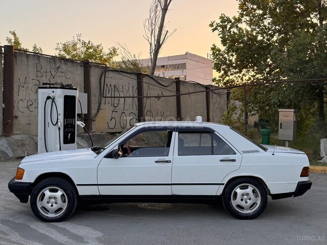 Mercedes 190 1987, 525,365 km - 2.0 l - Sumqayıt