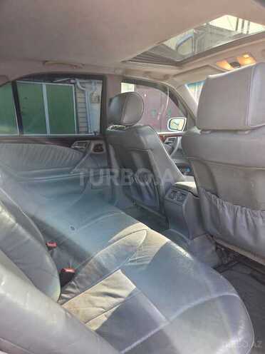 Mercedes E 270 2000, 450,000 km - 2.7 l - Bakı