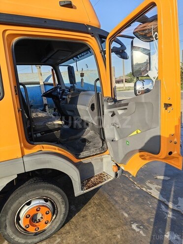 Mercedes Atego 818 2007, 725,871 km - 4.3 л - Salyan