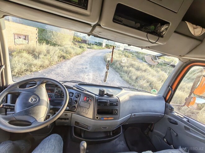 Mercedes Atego 818 2007, 725,871 km - 4.3 л - Salyan