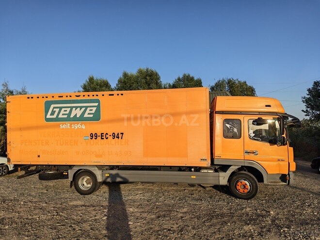 Mercedes Atego 818 2007, 725,871 km - 4.3 л - Salyan