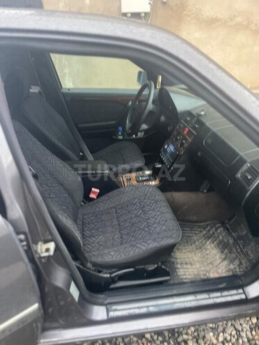 Mercedes C 200 1995, 700,000 km - 2.0 l - Bakı