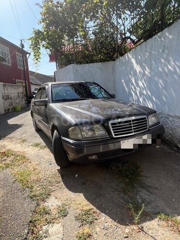Mercedes C 200 1995, 700,000 km - 2.0 l - Bakı