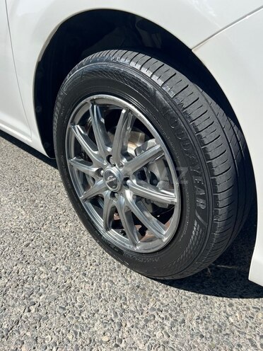 Toyota Corolla Fielder 2020, 102,000 km - 1.5 l - Bakı