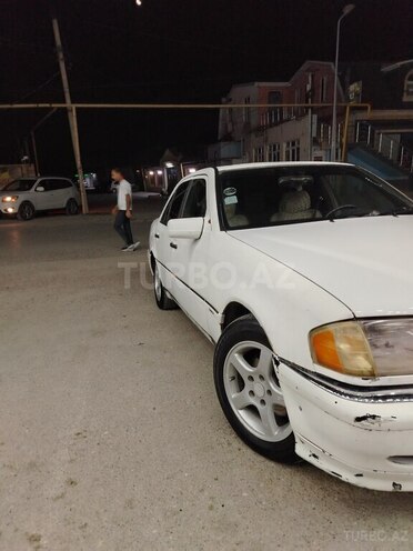 Mercedes C 220 1995, 683,000 km - 2.2 l - Bakı