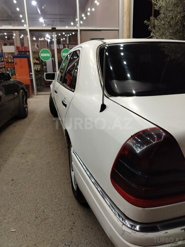 Mercedes C 220 1995, 683,000 km - 2.2 l - Bakı