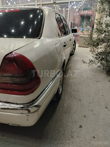 Mercedes C 220 1995, 683,000 km - 2.2 l - Bakı