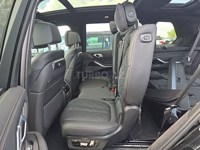 BMW X7 2026, 24,140 km - 3.0 l - Bakı