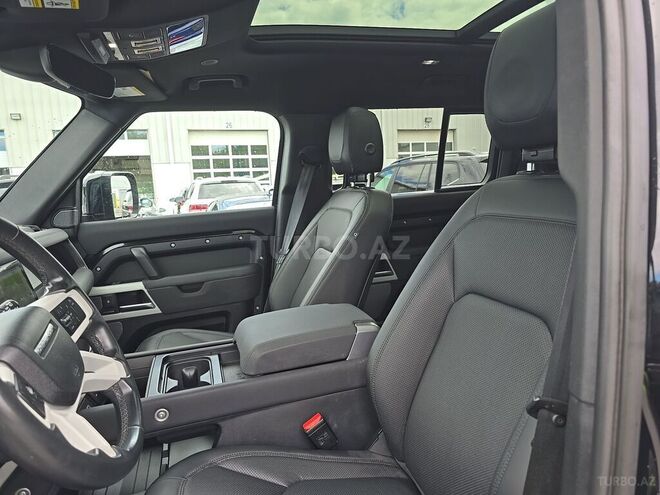 Land Rover Defender 2024, 74,030 km - 2.0 l - Bakı