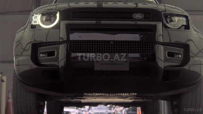 Land Rover Defender 2023, 111,045 km - 3.0 l - Bakı