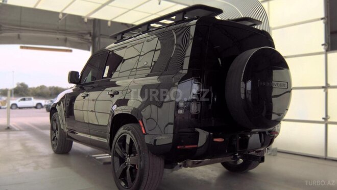 Land Rover Defender 2023, 111,045 km - 3.0 l - Bakı