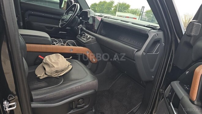 Land Rover Defender 2023, 111,045 km - 3.0 l - Bakı