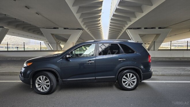 Kia Sorento 2011, 219,000 km - 2.0 l - Bakı