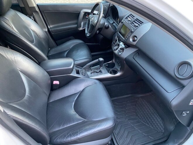 Toyota RAV4 2010, 77,000 km - 2.4 l - Bakı