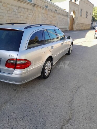 Mercedes E 220 2006, 285,000 km - 2.2 l - Bakı
