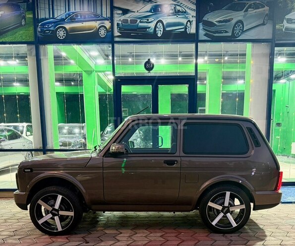LADA (VAZ) Niva 2025, 21,000 km - 1.7 л - Sumqayıt