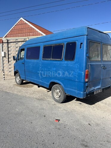 Mercedes 208 D 1992, 794,600 km - 2.3 l - Bakı