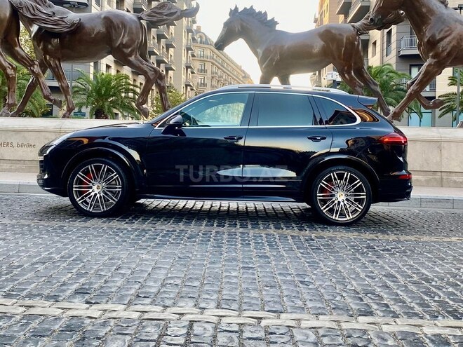 Porsche Cayenne GTS 2015, 99,000 km - 3.6 л - Bakı