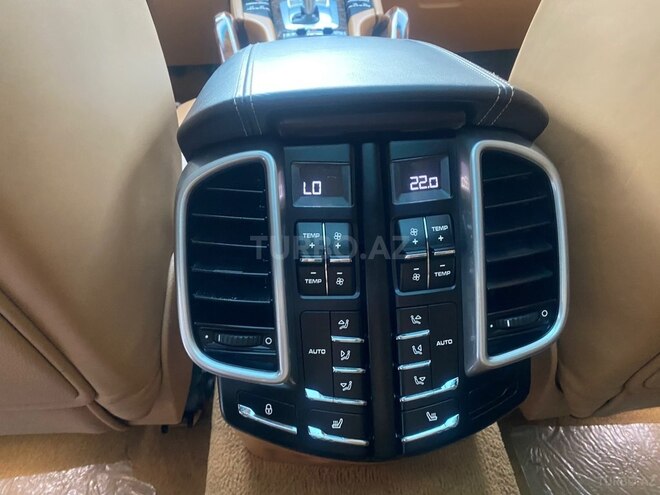 Porsche Cayenne GTS 2015, 99,000 km - 3.6 л - Bakı