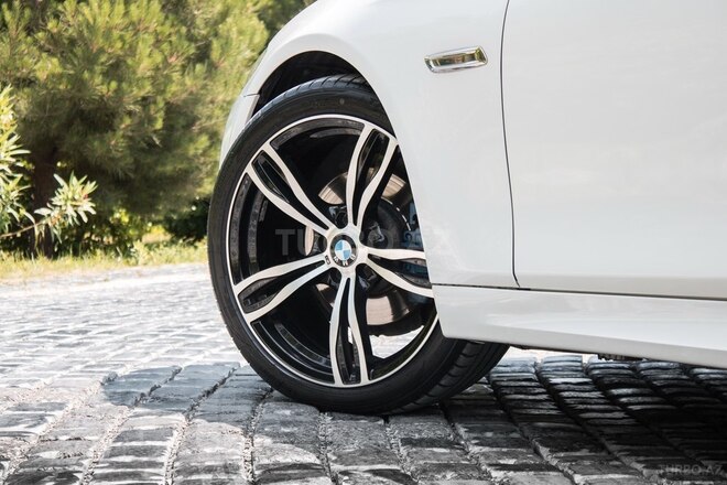 BMW  2014, 179,000 km - 2.0 l - Bakı