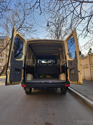 Mercedes Sprinter 313 2007, 221,000 km - 2.2 l - İsmayıllı