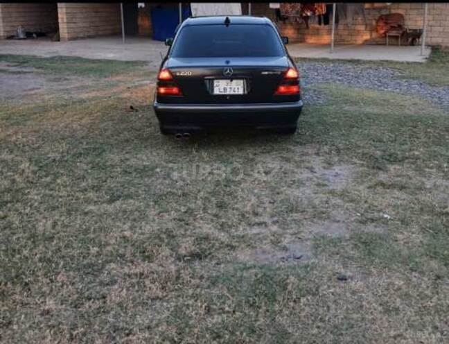 Mercedes C 220 1995, 348,000 km - 2.2 l - Saatlı