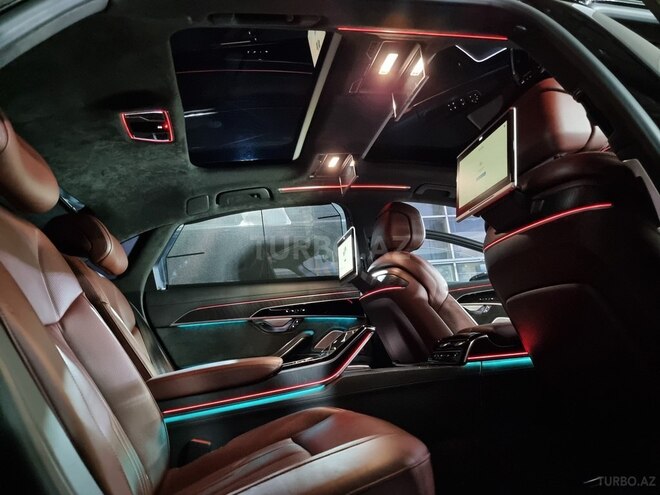 Audi A8 2018, 76,392 km - 3.0 l - Bakı