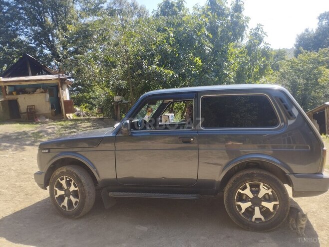 LADA (VAZ) Niva 2019, 87,000 km - 1.7 l - Lerik