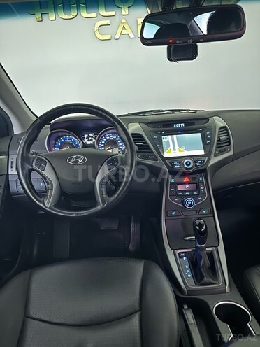 Hyundai Elantra 2015, 102,000 km - 1.6 л - Bakı