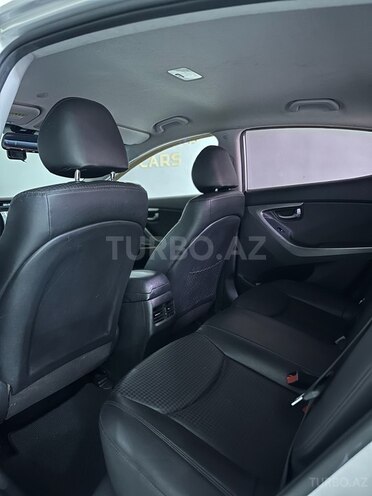 Hyundai Elantra 2015, 102,000 km - 1.6 л - Bakı