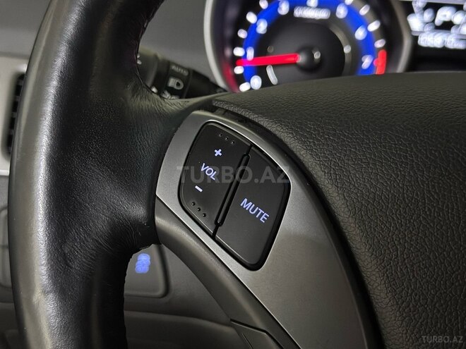 Hyundai Elantra 2015, 102,000 km - 1.6 л - Bakı