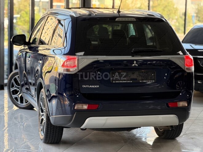 Mitsubishi Outlander 2014, 48,998 km - 2.4 l - Sumqayıt