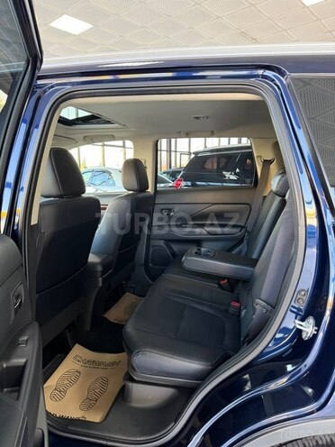 Mitsubishi Outlander 2014, 48,998 km - 2.4 l - Sumqayıt