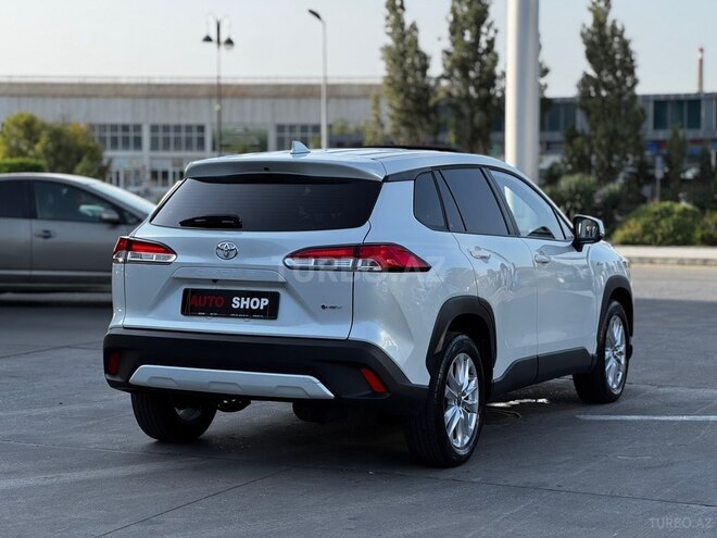 Toyota Corolla Cross 2025, 23,000 km - 2.0 l - Bakı