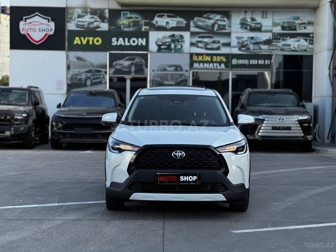 Toyota Corolla Cross 2025, 23,000 km - 2.0 l - Bakı