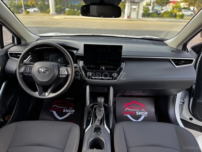 Toyota Corolla Cross 2025, 23,000 km - 2.0 l - Bakı
