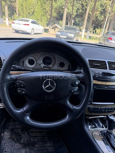 Mercedes E 220 2008, 238,000 km - 2.2 l - Masallı