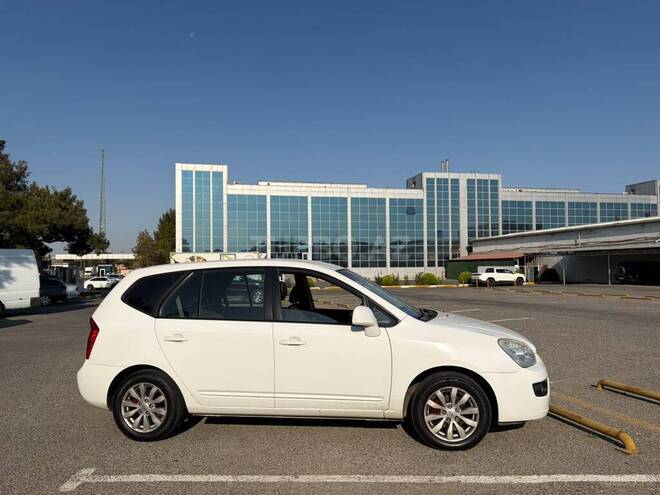 Kia Carens 2011, 201,000 km - 2.0 l - Bakı