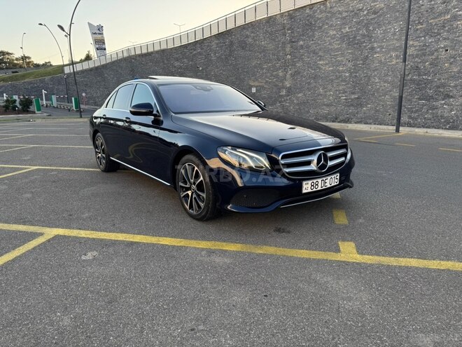 Mercedes E 220 d 2016, 165,000 km - 2.1 л - Bakı
