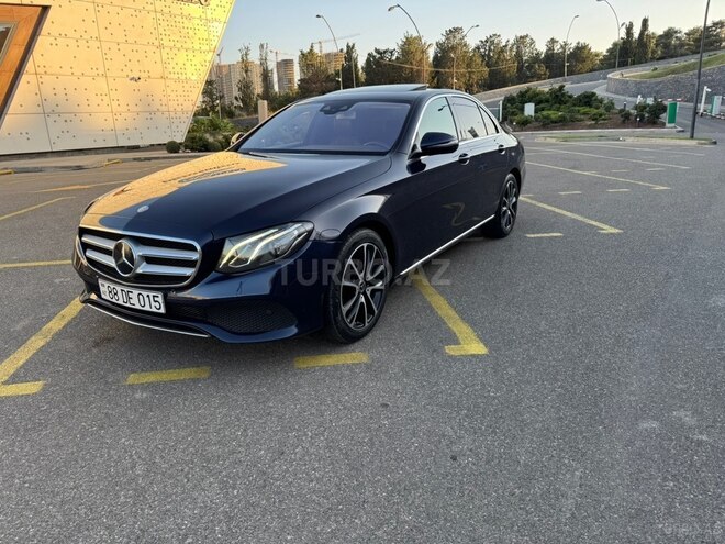 Mercedes E 220 d 2016, 165,000 km - 2.1 л - Bakı