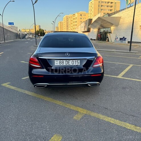 Mercedes E 220 d 2016, 165,000 km - 2.1 л - Bakı