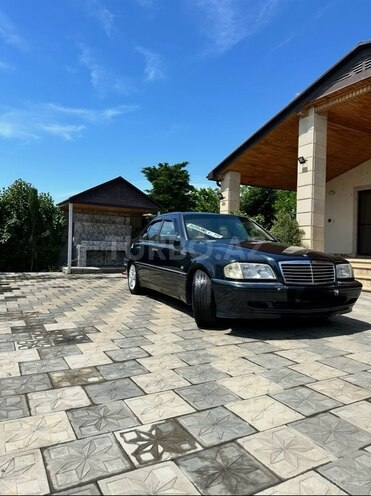 Mercedes C 240 1997, 450,000 km - 2.4 l - Masallı
