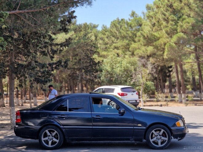 Mercedes C 280 1997, 326,598 km - 2.8 l - Bakı