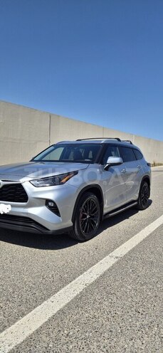Toyota Highlander 2023, 74,000 km - 2.5 l - Bakı