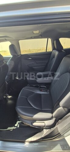 Toyota Highlander 2023, 74,000 km - 2.5 l - Bakı