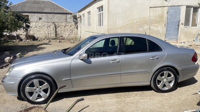Mercedes E 320 2005, 360,000 km - 3.2 l - Bakı