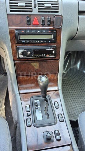 Mercedes E 230 1995, 380,000 km - 2.3 l - Bakı