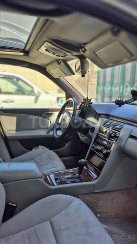 Mercedes E 230 1995, 380,000 km - 2.3 l - Bakı