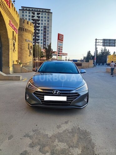 Hyundai Elantra 2019, 129,837 km - 2.0 l - Bakı
