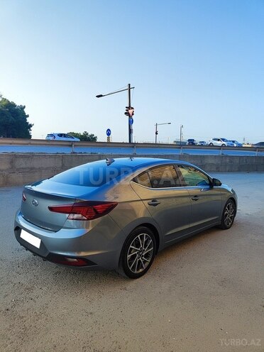 Hyundai Elantra 2019, 129,837 km - 2.0 l - Bakı